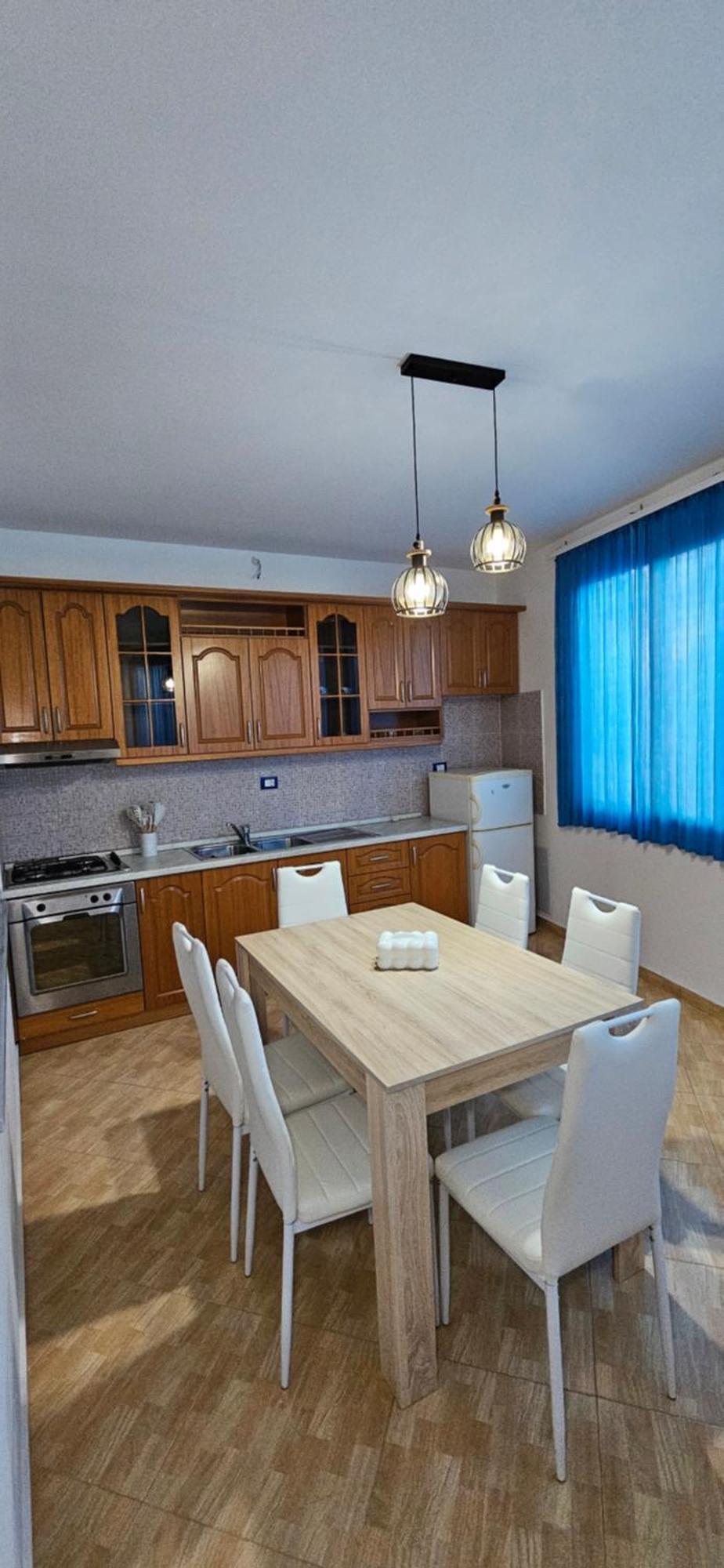 Apartament Apartament Zenuni *